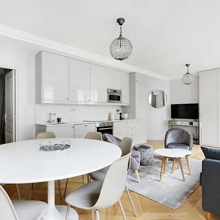 Pick A Flat's In Opera Saint Lazarre - Rue De L'isly * 파리