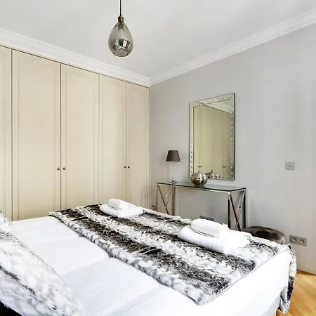 Apartment Pick A Flat's In Opera Saint Lazarre - Rue De L'isly