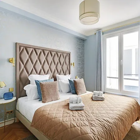 Pick A Flat's In Opera Saint Lazarre - Rue De L'isly Paris