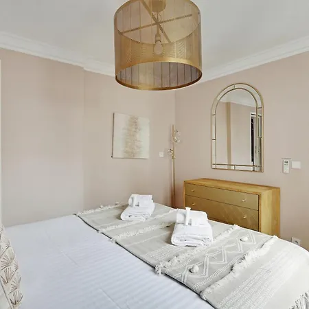 Pick A Flat's In Opera Saint Lazarre - Rue De L'isly Apartment Paris