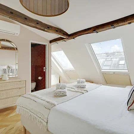 Pick A Flat's In Opera Saint Lazarre - Rue De L'isly Paris