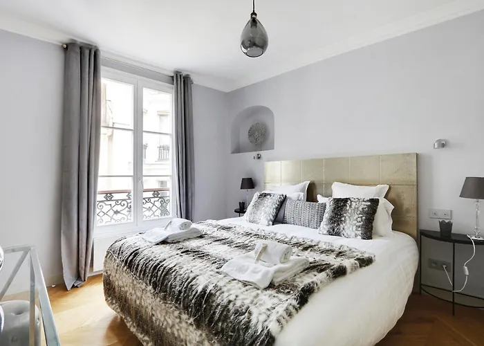 Pick A Flat's In Opera Saint Lazarre - Rue De L'isly *