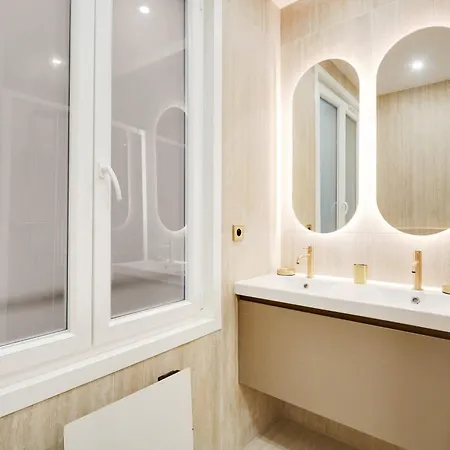 Pick A Flat's In Opera Saint Lazarre - Rue De L'isly